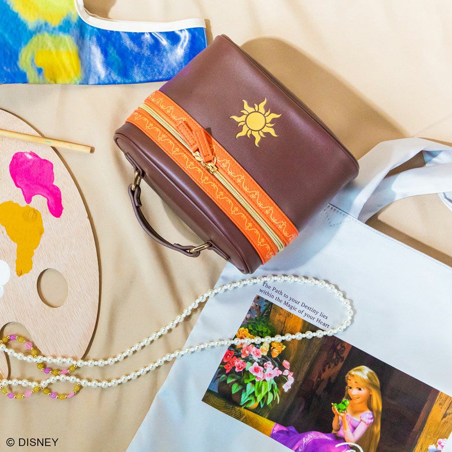 ラプンツェル✳︎ハワイ限定品 DISNEY COLLECTIONラプンツェル/サテンフォーカストート シルバー