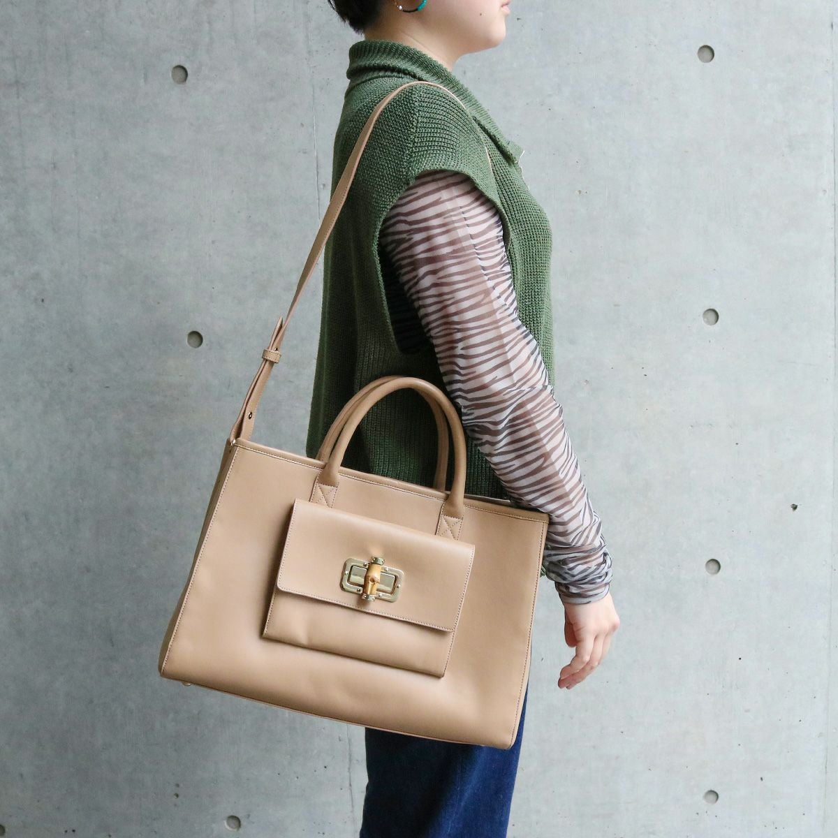 ACCOMMODEバンブーファンクションバッグ グレージュ | ショルダー