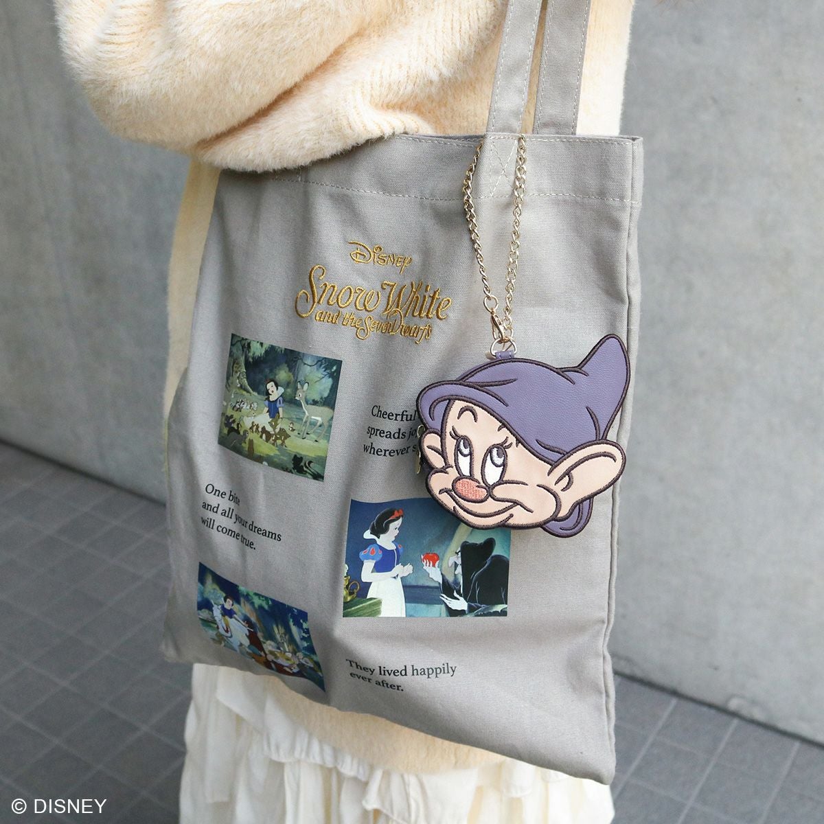 DISNEY COLLECTIONスノーホワイト/ダイカットポーチチャーム おとぼけ