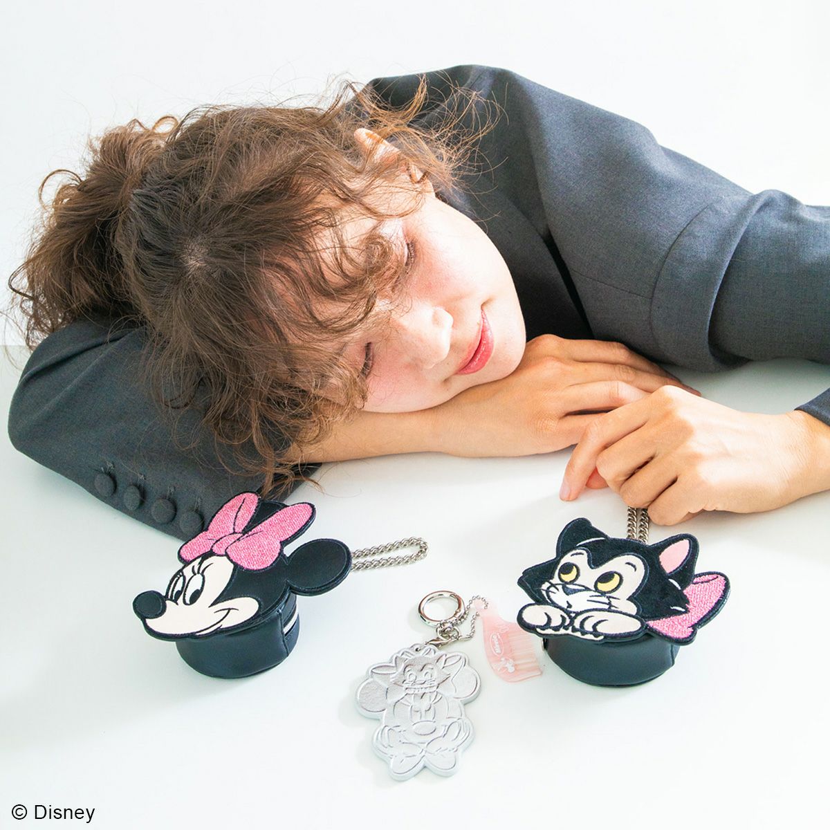 DISNEY COLLECTIONディズニー/ダイカットポーチチャーム フィガロ