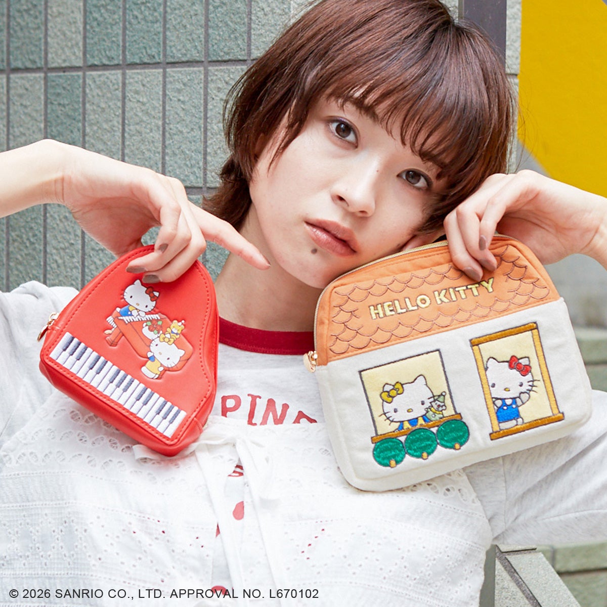 sanrioハローキティ/ハウスポーチ アイボリー | ポーチ | アコモ